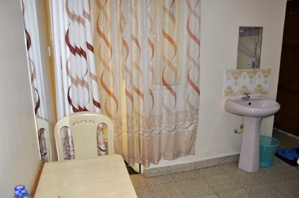 Batian Guest House - Nanyuki